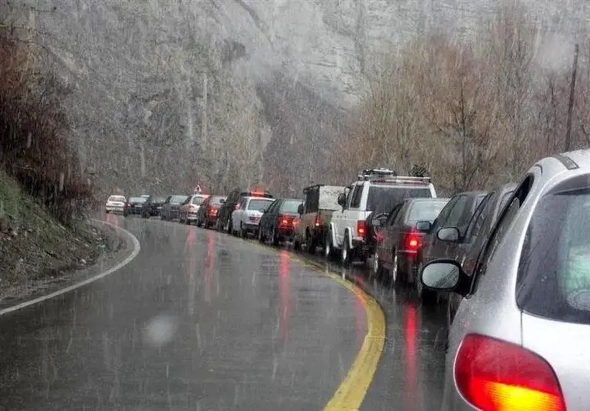 بارش باران و مه گرفتگی در جادههای شمالی و غربی کشور
