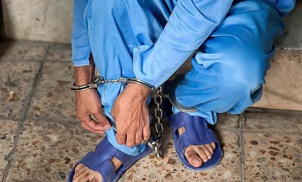 اتهام قتل گردن یک مرد مرده