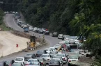 ترافیک سنگین در محورهای ورودی تهران/مهگرفتگی در جادههای شمالی ترافیک سنگین در محورهای ورودی تهران/مهگرفتگی در جادههای شمالی