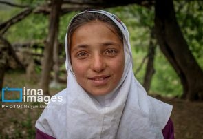 «بهزاد مهری بابادی» معلم فداکار روستای «بازفت»