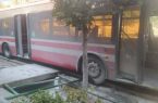تصادف اتوبوس BRT با 5 موتورسیکلت و 2 خودروی سواری در خط ویژه خیابان ولیعصر تصادف اتوبوس BRT با ۵ موتورسیکلت و ۲ خودروی سواری در خط ویژه خیابان ولیعصر