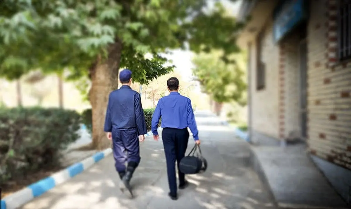 آزادی پدر یک خانواده با کادوی تولد نوجوان