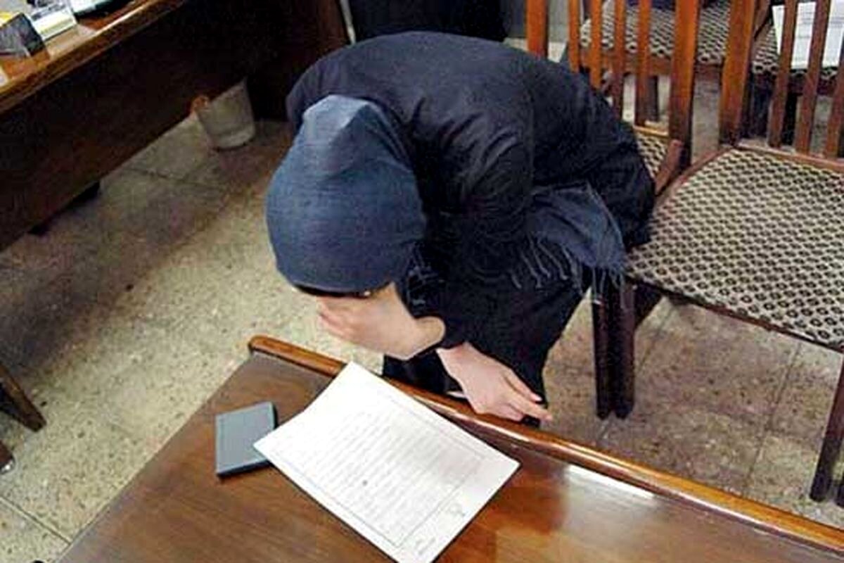۱۵ سال زندان برای دختر اسیدپاش؛ پیرمرد صاحبخانه قربانی شد