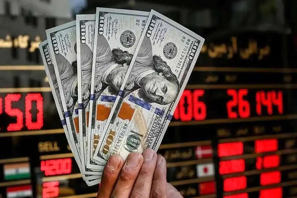 سرمربی مطرح خارجی در دام صراف قلابی