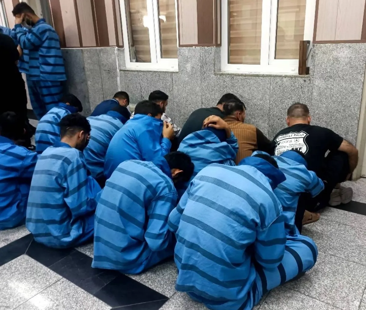 درگیری دسته‌جمعی در سعادت‌آباد؛ ۱۱ نفر به دام پلیس افتادند